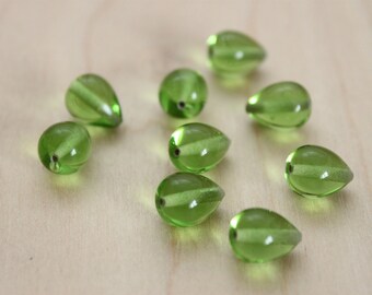 9 PEAR 9 x 7, vert size 40