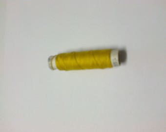 Wire cord special 2553 mustard yellow boutonniere