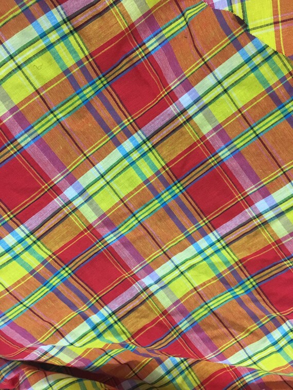 Fabric Madras red coupon 50/50 cm 48H