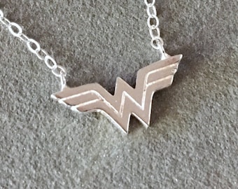 Sterling Silver Wonder Woman Necklace, Wonder Woman Necklace, Comic Book Hero Jewelry, Comic Book Necklace, Superhero Necklace, Wonder Woman