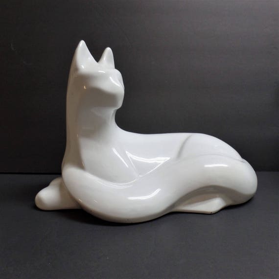 Large White Cat by Haeger Pottery minimalist statue figurine