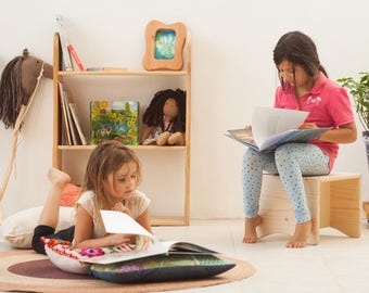 Wood children bookshelf / Wood bookcase / Solid wood book shelves for kids