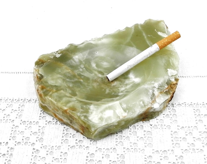 Vintage Carved Polished and Rough Green and White Veined Onyx Marble Agate Stone Ashtray, Mid Century Tobacciana, Man Cave Decor Ash Tray