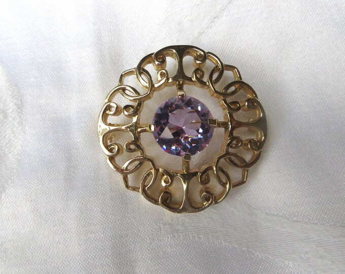 Art Glass Brooch, Gold Filigree, Lavender Center Stone, Purple Glass Pin, Vintage Jewelry