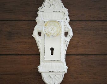 Wall Hook/ Shabby Chic Hook/Door Knob Decor/Antique White or Pick Color/ Cast Iron Hook/ Cottage Style/ Towel Hook/ Key Hanger/ Jewelry Hook