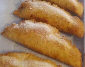 No Sugar Added Fried Pies/ Apple or Cherry/ Mix & Match/ 1/2 doz.