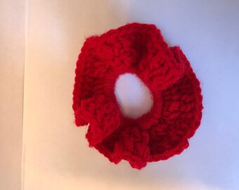 Double Ruffle Crochet Scrunchie Pattern