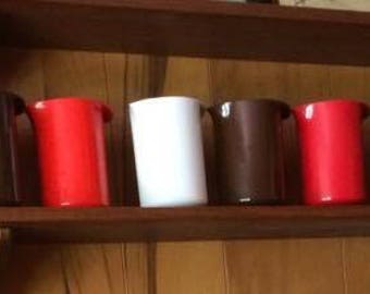 14 ROSTI melamine pitchers