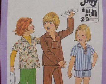 ON SALE 35% OFF 1977 Child / Toddler Pants Shorts Top Simplicity Sewing Pattern 8284