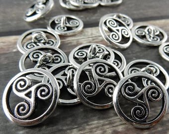 Summer Sale OPEN TRISKELE Buttons, TierraCast CELTIC Buttons, 16mm Qty 4 to 20 Antique Silver, Round Tri Swirl Metal Buttons, Leather Wrap C