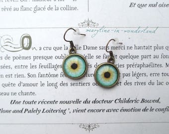 Earrings bronze eye Cabochon eyes yellow and green