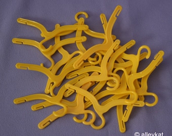 20 Vintage Fashion Doll Clothes Hangers, Yellow, Near Mint