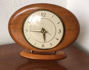 1950s vintage Smiths electric clock