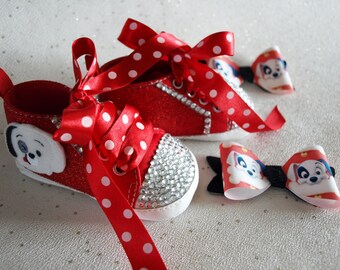 red sparkle baby shoes