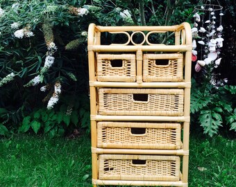 Rotan and bamboo vintage cabinet| rotan kastje| bamboo kastje| rotan opberger| bamboo opberger| vintage kastje| 80s/90s| vintage storager