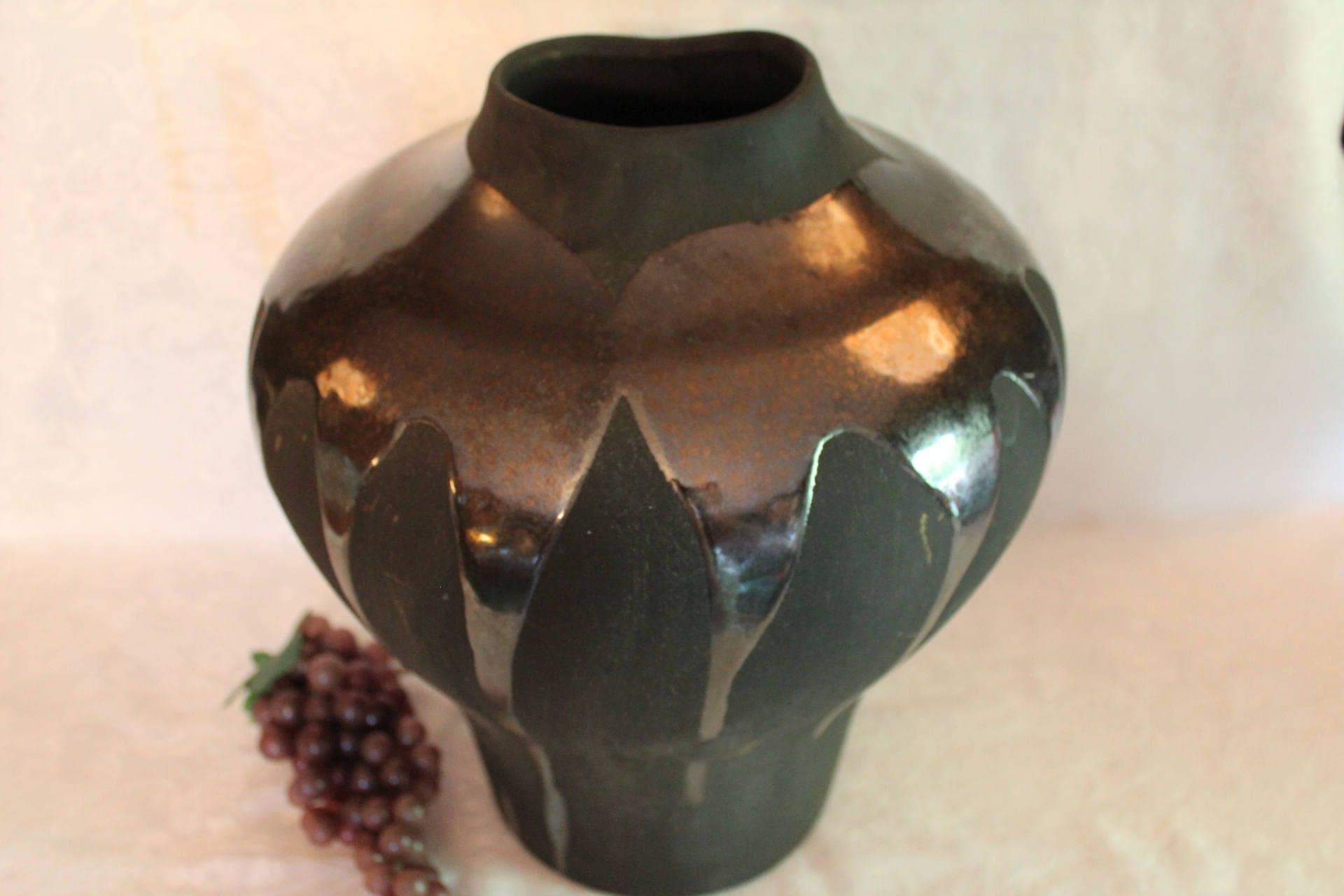 Vintage Haeger Black Pottery 14 Vase 4414 Black Matte
