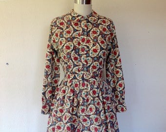 1950s Floral cotton shirtwaist dress