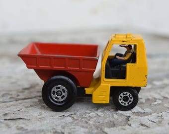 Matchbox Truck - Site Dumper - Toy Truck - Matchbox Superfast - Collectible Truck - Matchbox Truck No 26 - Lesney Products - Old Truck 1976