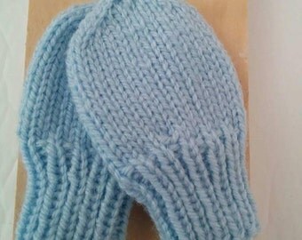 Baby boy 0-3 months mittens colors