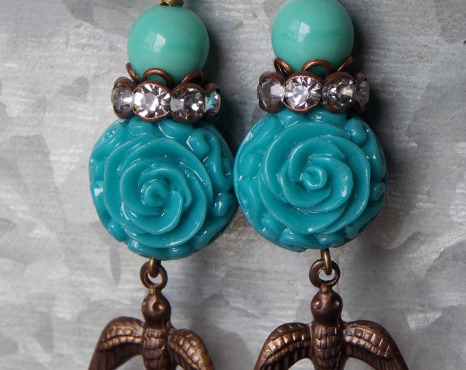 Romantic Sparrow Earrings Turquoise Flower Rose Bird Brass Dangle Earrings Victorian Style Swallow Bird Czech Glass Boho Rhinestone Jewelry