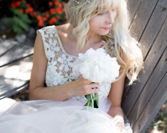 Gold Boho Leaf Bridal Hair Vine Wreath, Wedding Pearl Hair Vine Crown, Boho Wedding Headpiece - 'LYRA'