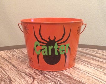 Halloween Candy Bucket, Halloween Candy Basket, Halloween Buckets Personalized, Halloween Treat Bucket, Trick-or-treat bucket, Candy Bucket