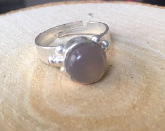 Adjustable silver plated ring with grey agate