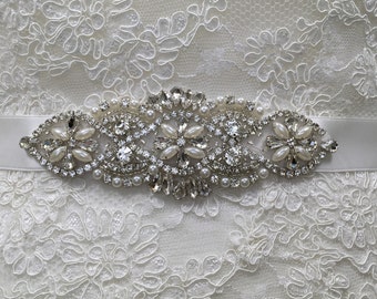 Bridal Belt, Thin Bridal Belt, Pearl Bridal Belt, Rhinestone and Pearl Belt, Vintage Inspired Belt, Best Friend Bridal 176B