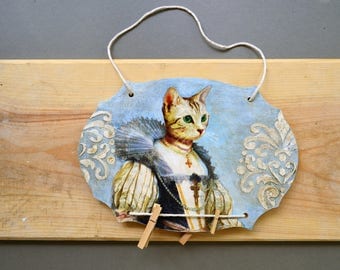 Royal cat wood memo board, fancy cats recipe holder, whimsical animals message notice bulletin board, cat lover gift decor picture display