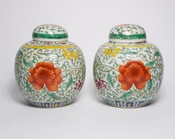 Pair antique 1930s Chinese Famille Verte enamelled porcelain vases and covers