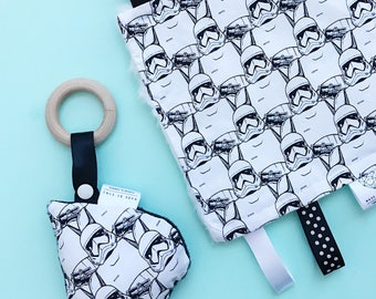 Storm Trooper - Star Wars - Crinkle toy - Rattle Toy - Baby Toy - Modern Baby