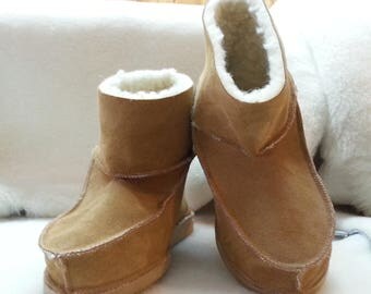 Leather lined with sheep wool slippers