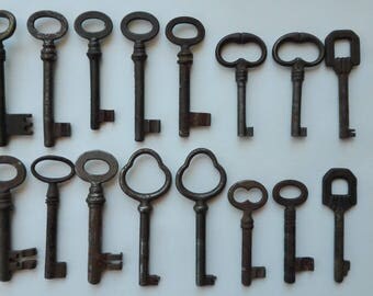 Vintage Skeleton Keys, Antique keys, rustic keys, metal keys, Rustic Wall Art, Old Keys, Farmhouse Antique, Rustic Key