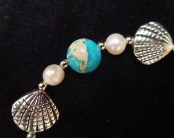 Bracelet shell with cultured pearls and jaspe