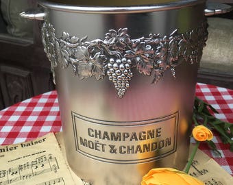 French Vintage Silver Effect Plastic Moet & Chandon Champagne Ice Bucket / Insulated Inner to Keep that Ice Icy! / French Ice Bucket