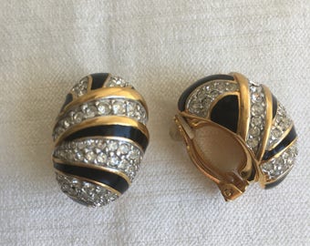 Swarovski vintage earrings Swan signed