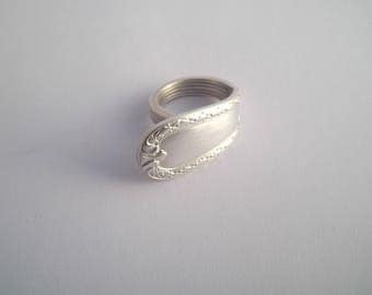 T 56 silver spoon ring