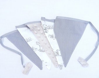 fanions drapeaux décoration chambre garçon rétro