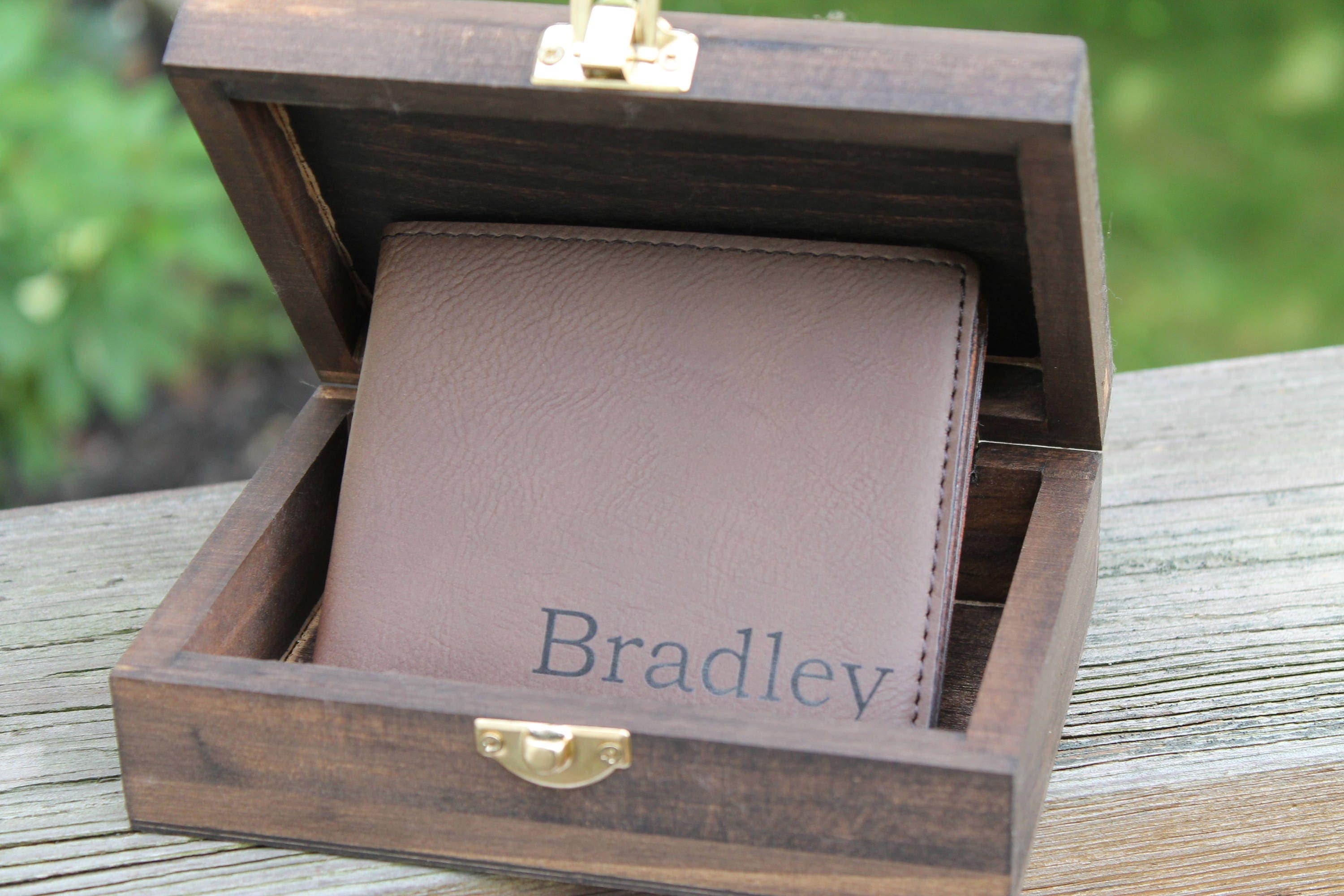 Cool Groomsmen Gift Leather Wallet Set of 6 Gift for Him