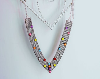 Necklace / Steel mesh necklace wirth resin stones in different colors / Metal Necklace / Necklace stone color / Nackelace silver details