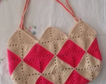 Handbag cream granulating silverwork and fuchsia