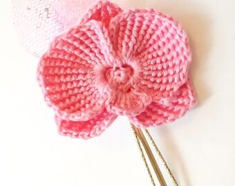 Chic hairpin for wedding ceremony, party decoration.