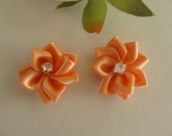 Set of 2 flower 25 mm apricot rhinestone appliques