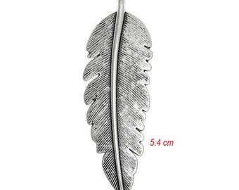 5.4 cm silver metal feather pendant