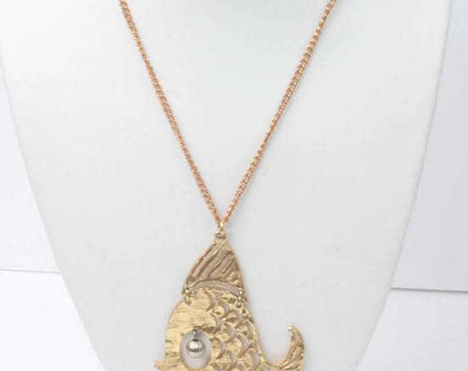 Mod Articulated Fish Pendant Necklace Gold Tone Vintage