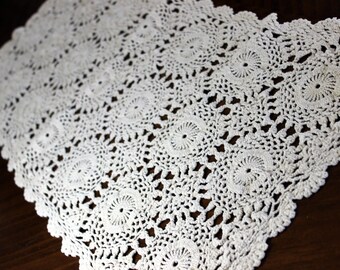Light Ecru, Hand Crochet Runner, Crocheted Table Scarf, Hand Made, Vintage Linens 13978