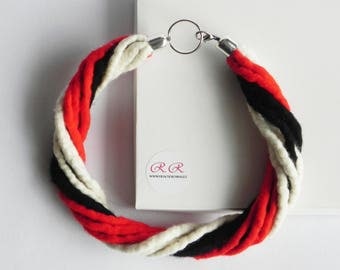 Wool jewelry, felted necklase, Classic colors mix, felt necklace, Felted jewelry, gift idea, Gift for her, Ready to ship, original necklace