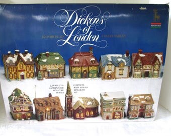 Vintage Dickens of London Miniature 10 Piece Christmas Village, Vintage Dickens Christmas Village Collectors, Original Box Great Condition,