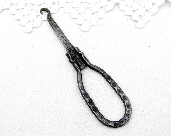 Antique French Decorative Folding Iron Metal Button Hook, 19th Century Traveling Clasp Locker From France, Victorian Buttonhook
