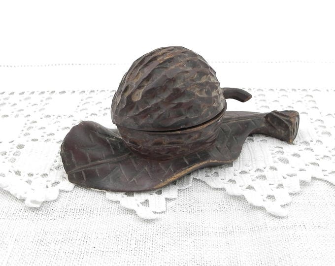 Antique Carved Wooden Black Forest Artisan Walnut and Leaf Shaped Inkwell, Primitive Wood Sculpted Nut 19th Century Curios, Collectible